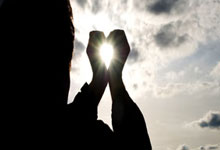 西班牙近18战15胜3平保持不败,上次输球还在一年之前.